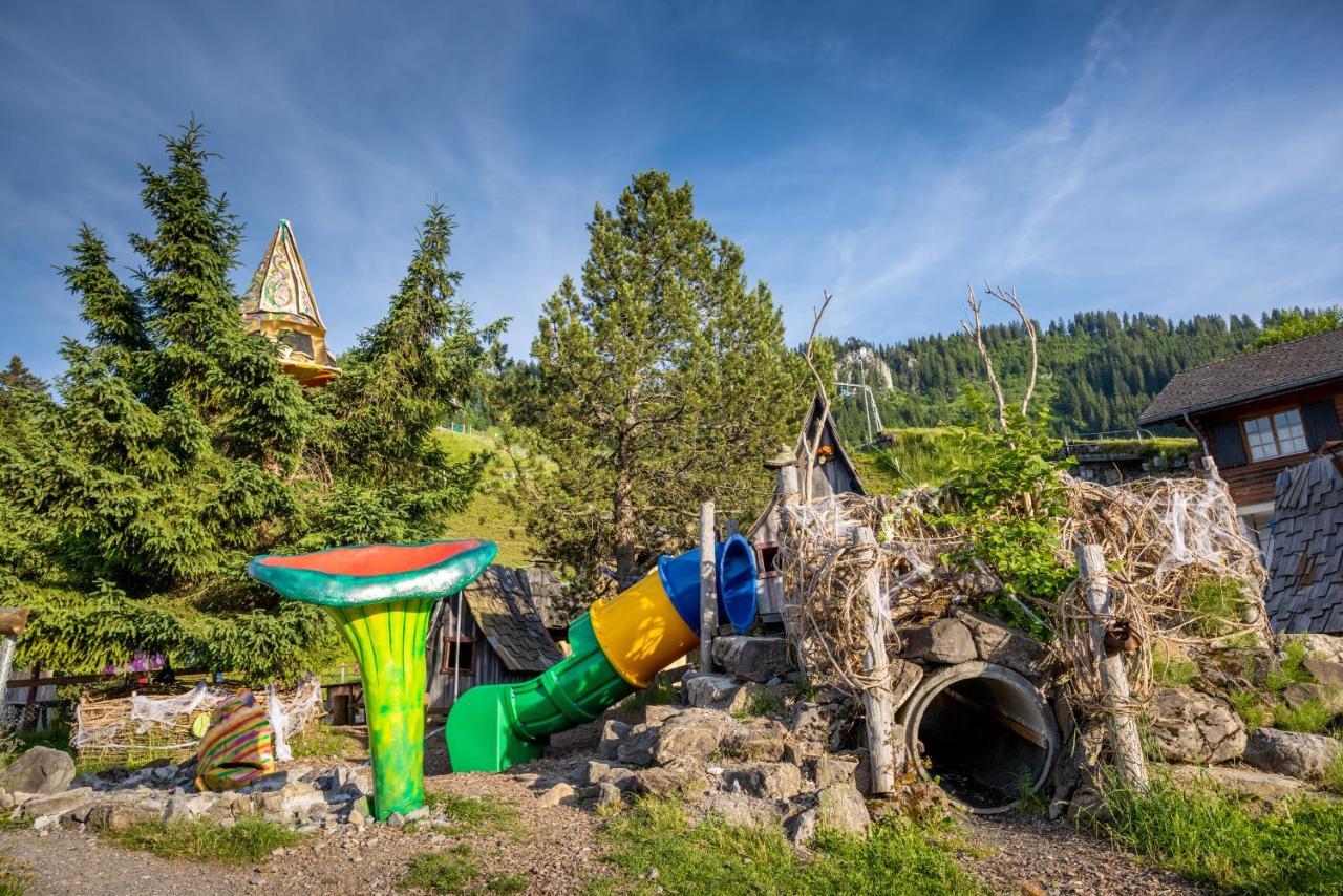 The Swiss Paradise 2 Apartment With Garden, Whirlpool, And Mountain Panorama Wirzweli ภายนอก รูปภาพ