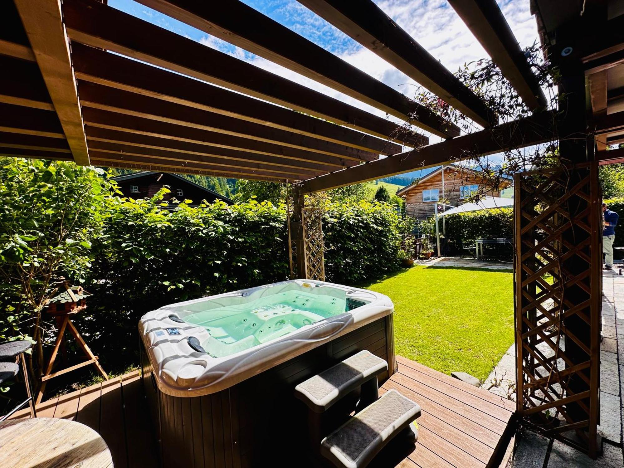 The Swiss Paradise 2 Apartment With Garden, Whirlpool, And Mountain Panorama Wirzweli ภายนอก รูปภาพ
